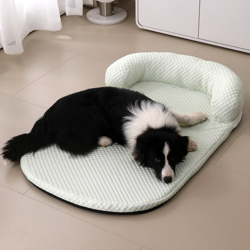 Summer Pet Cooling Mat – Ice Silk Fabric, Breathable & Anti-Slip