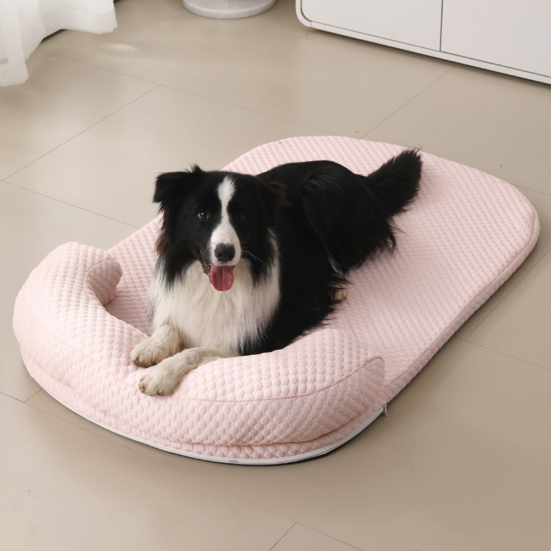 Summer Pet Cooling Mat – Ice Silk Fabric, Breathable & Anti-Slip